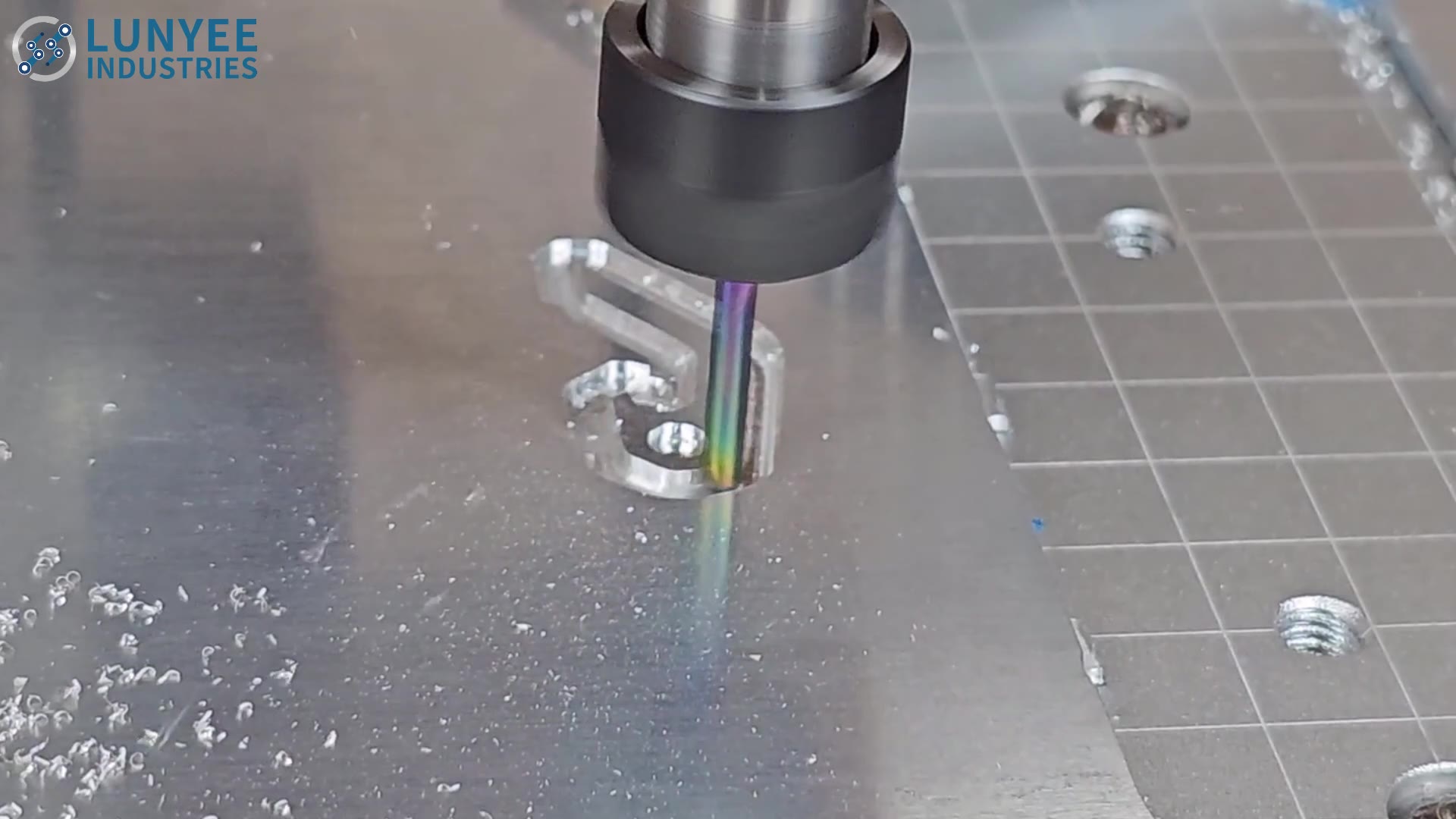 Got a quick aluminum engraving project? Fire up your 3018 Pro Ultra and get it done!🔧#HugotSaShopee#shopeefinds#MasMuraSaShopee#CNCrouter#CNCmachine#lunyeecnc#Woodworking #AcrylicEngraving  #AluminumCNC#laserengraving#FreeCoinsInShopeeVideo