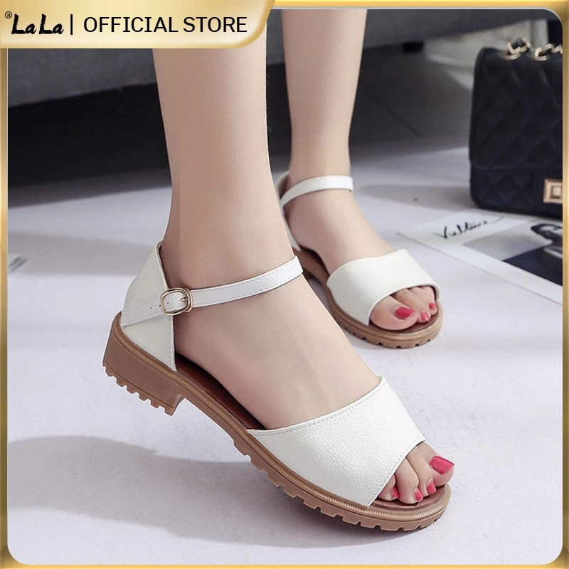 【LaLa】2022 NEW Korean trendy footwear simple strap Lady's flat sandals for women shoes