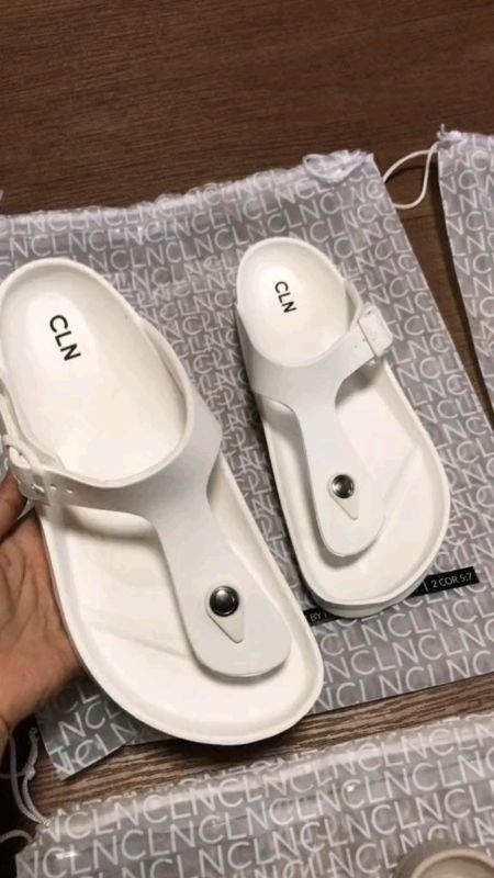 #flatsslipper #sandal #flats