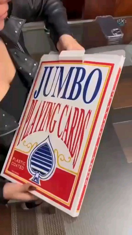 Jumbo Playing Cards#FreeCoinsInShopeeVideo #MasMuraSaShopee #trending #musthave #playingcards