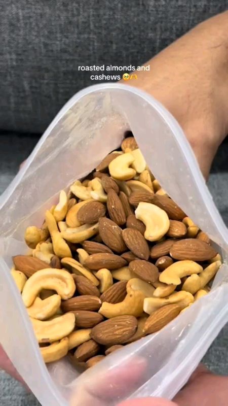 Roasted Almonds & Cashews 😋 #almonds #cashews #yummy