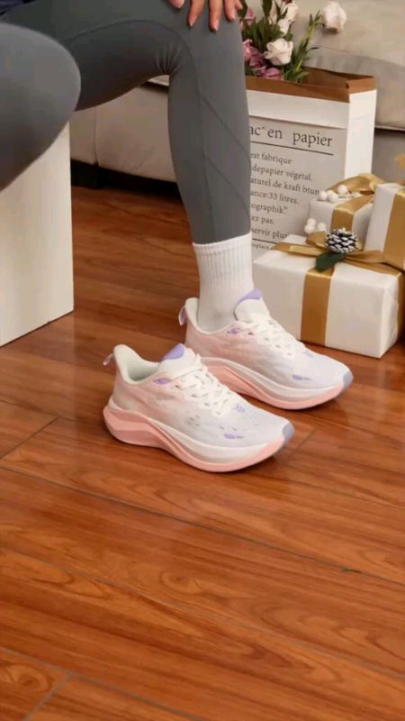 Halkwell Shoes 😍😍#FreeCoinsInShopeeVideo #shopee #sulitfinds #checkoutna #musthave #shopeeph #lovedit #aesthetic #runningshoes #hawkwell