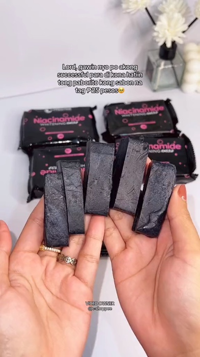 grabe sobrang ganda at effective ng whitening soap nato try nyo na😩#whiteningsoap #niacinamidesoap #buy1take1 #prestige #trending #fyp #acnesoap