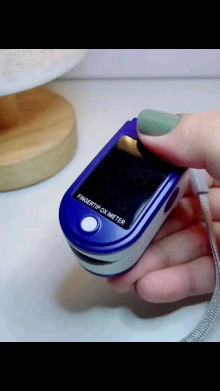 Finger clip pulse Oximeter #freecoinsvideoshoppee #masmurasaahoppee #fingerclippulseoximeter