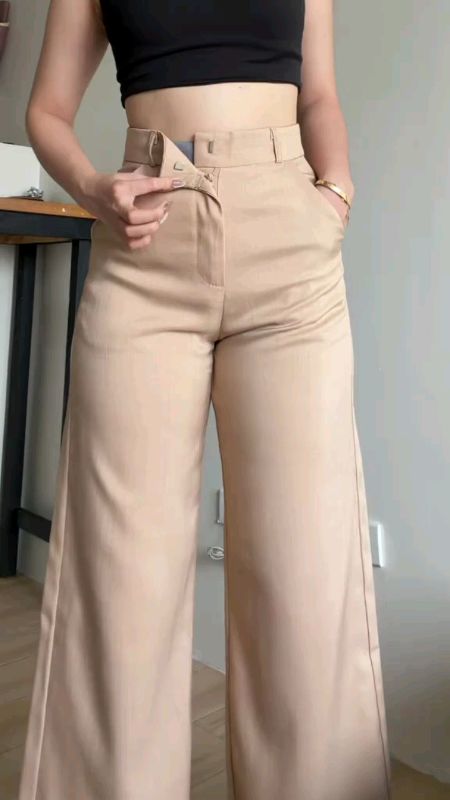 #trouser #highwaistpants #wideleg #MasMuraSaShopee #fyp #trending #viral #chaerecos #FREECOINSINSHOPEE #aesthetic #Fashion #Outfit #pants
