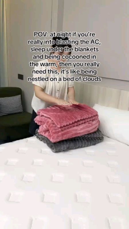 bedcover ?#WishlistMoSagotKo #ShopeePHPaydaySale #Shopee33InstantSurprise #MasMuraSaShopee #FreeCoinsInShopeeVideo #viral #fyp #goodquality