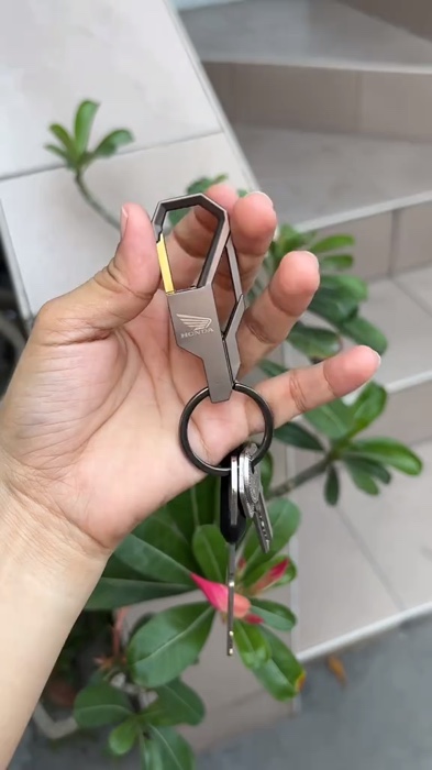 New Car Logo keychain Motorcycle Car Keychain Keyring for Honda-motor#Bravery