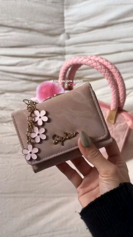 sakura wallet #Fashion #MasMuraSaShopee #trending #checkoutnow #viral #shopeeph #FreeCoinsInShopeeVideo #fyp