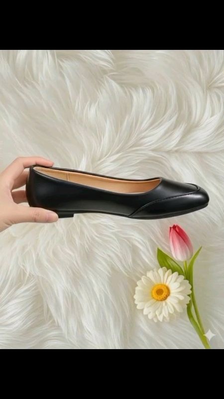 flat shoes for women #flatshoes #womenfashion #viral #trending #MasMuraSaShopee #shopeefreecoins