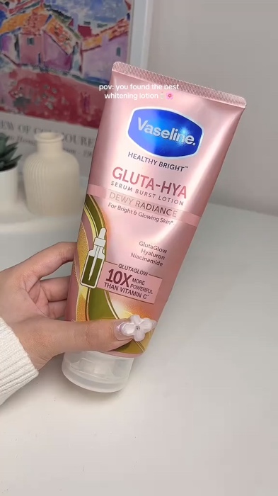Vaseline Gluta Hya Dewy Radiance #shopeefinds #fyp #buynow #trending #viral #MasMuraSaShopee #FreeCoinsInShopeeVideo