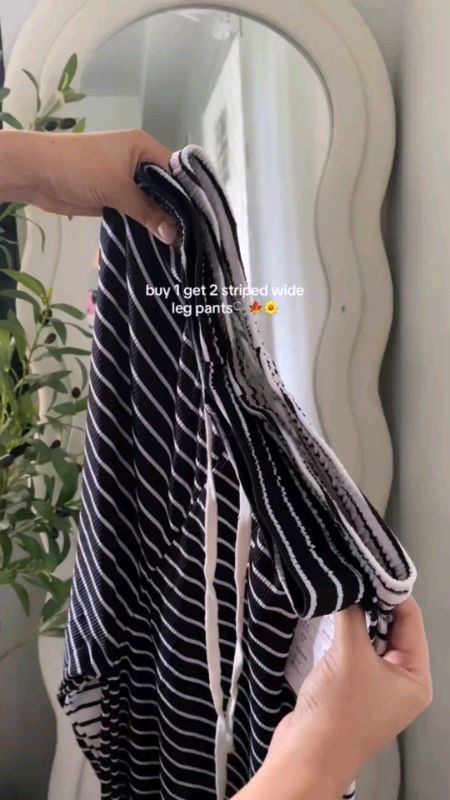 Striped Wide Leg Pants #FreeCoinsInShopeeVideo #Trending #MasMuraSaShopee #Shopee #Viral