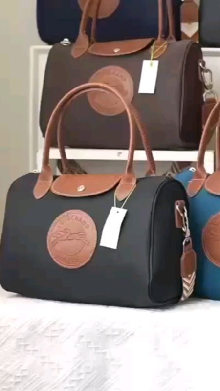 [YONO Store] Fashion Women's long shoulder strap doctor bag waterproof pocket handbag#longchamptotebag #longchampbag #discount