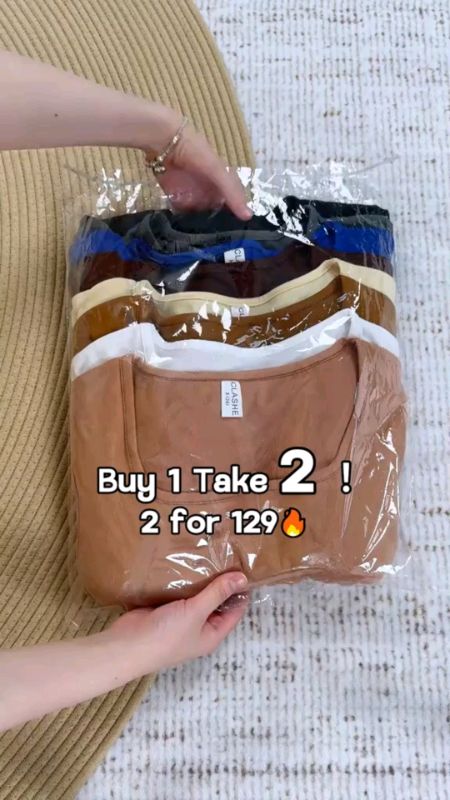 #Buy 1 Take 2 T-shirt Square Neck Basic Slim Fit Versatile Casual Solid Color Women's Top #WomensSquareNeckTop #squarenecktop #womenstop #trendytop