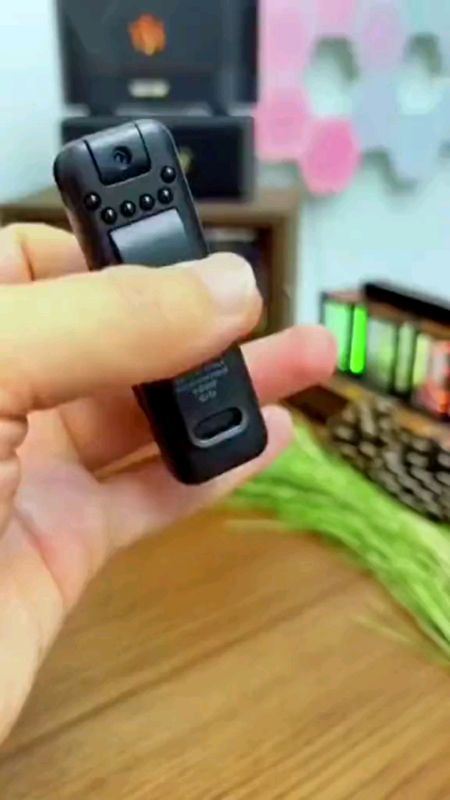 1080 FHD ACTION CAMERA BODY WORN CAMERA MINI WIRELESS #vlogging #camera #trending #viral #suit #shop #masmura #shopee #MasMuraSaShopee #trends #buy