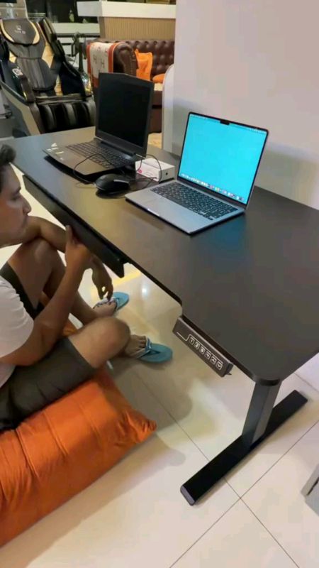 #XpanseDesk #ElectricLift #StudyTable #GamingTable #OfficeTable #ComputerTable #SmartDesk #Hugotsashopee #Shopeefinds #Fyp #SulitFinds #officedesk