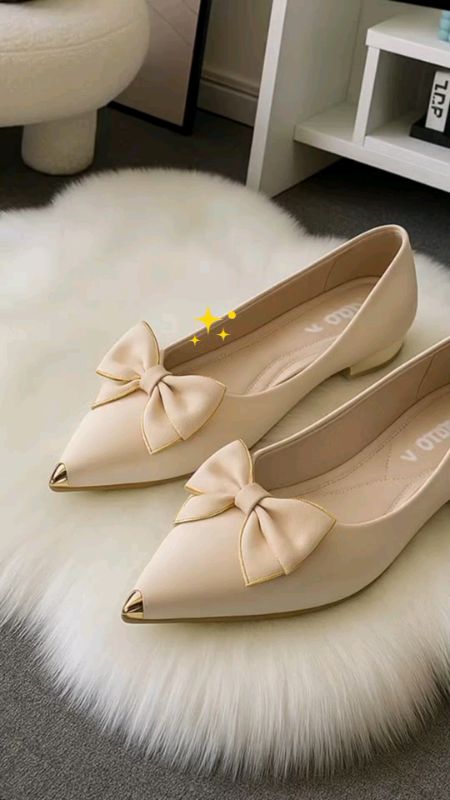 Pointed toe Flat Shoes Bowknot #MasMuraSaShopee #FreeCoinsInShopeeVideo #HugotSaShopee #soft #fyp #gift #sandal #trendy #shoes #paydaysale #Fashion