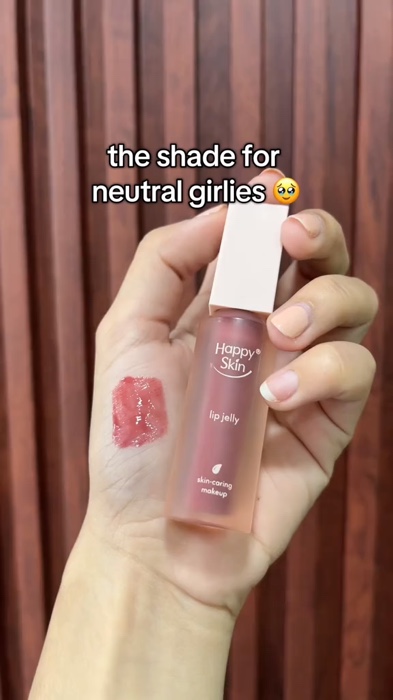 Good Shade for Neutral Girlies 💋 Skin Lip JellyTint in the shade of Honey Bean 🥰✨ #happyskin #lipjelly #glossylips #jellytint #honeybean #fyp