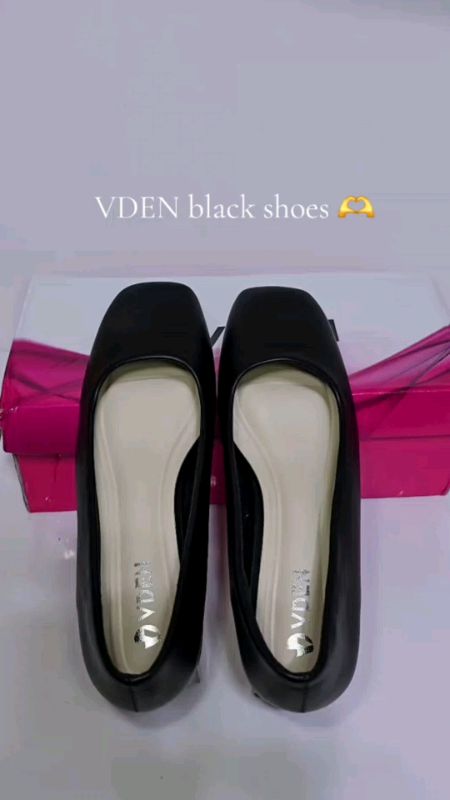 black shoes #checkthisout #buynow #freecoinsinshopeevideo #masmurasashopee #fyp