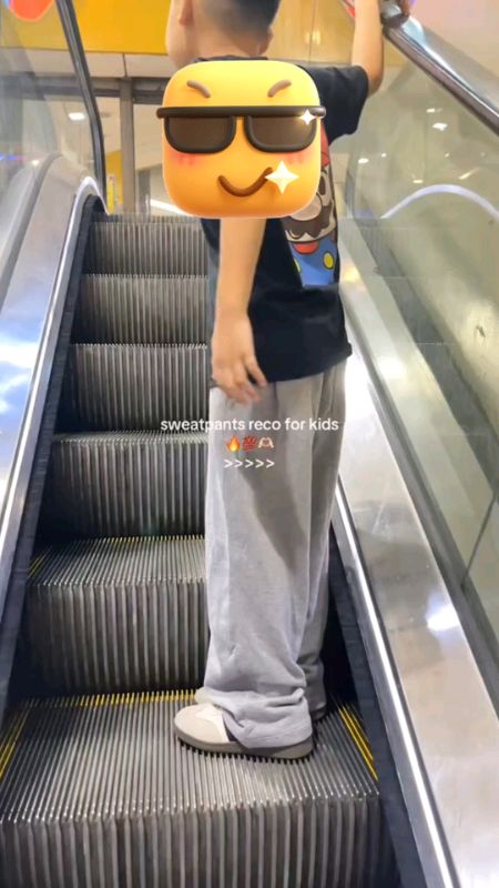 4 TO 14 YEARS KIDS SWEATPANTS Baggy #kidssweatpants #FreeCoinsInShopeeVedio #kidsbaggy #shopeefinds #baggyforkids #paydaysale #sweatpantsforkids