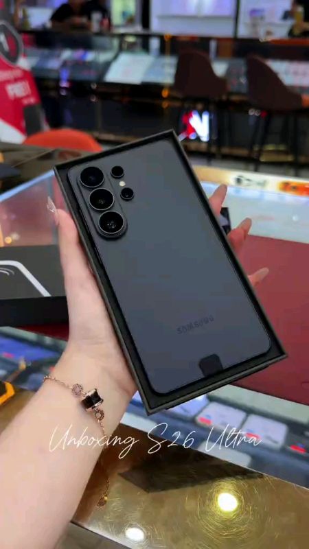 #SamsungGalaxys26 #Trending #fyp #FreeCoinsInShopeeVideo #MasMuraSaShopee #ShopeePHPaydaySale #HugotSaShopee