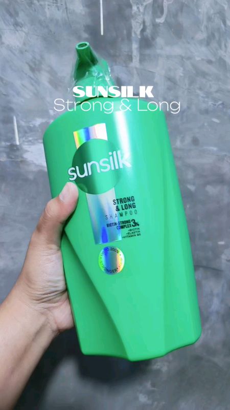 Sunsilk Strong and Long Shampoo 1L - For up to 200% Stronger Hair #addtocart #BudolFinds #ShopeePH #ShopeeFinds #SulitFinds #MasMuraSaShopee