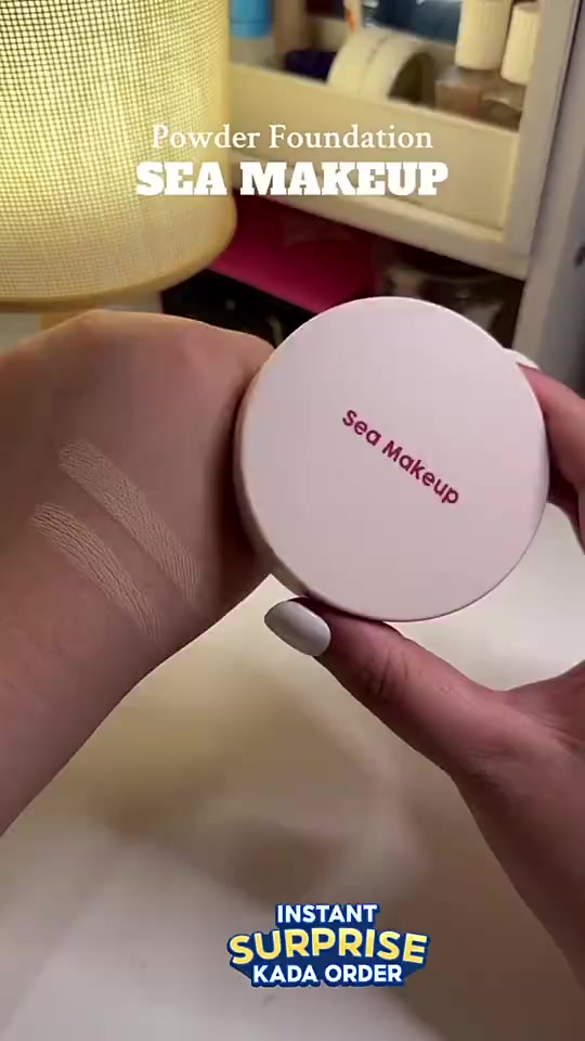 #Duet with bernadithmascarinas #Sea Makeup Smooth & Blurring Powder Foundation - Two Way Cake for Acne-Prone Skin#FreeCoinsInShopeeVideo #MasMuraSaShopee #HugotSaShopee