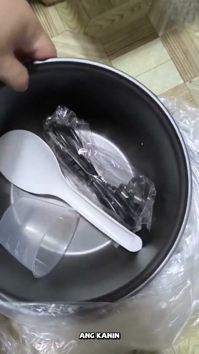 Lutong-luto at masarap na kanin, gamit ang Gold Star Premium Rice Cooker! Perfect sa lahat ng putahe. #viral #kitchenessentials #ricecooker
