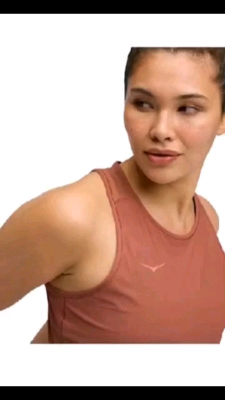 hoka airolite 2.0 tank women rouge ‎#viral #trending #fyp #shopeevideo #shopeefinds #shopeebudol #sale  #FreeCoinsInShopeeVideo #MasMuraSaShopee