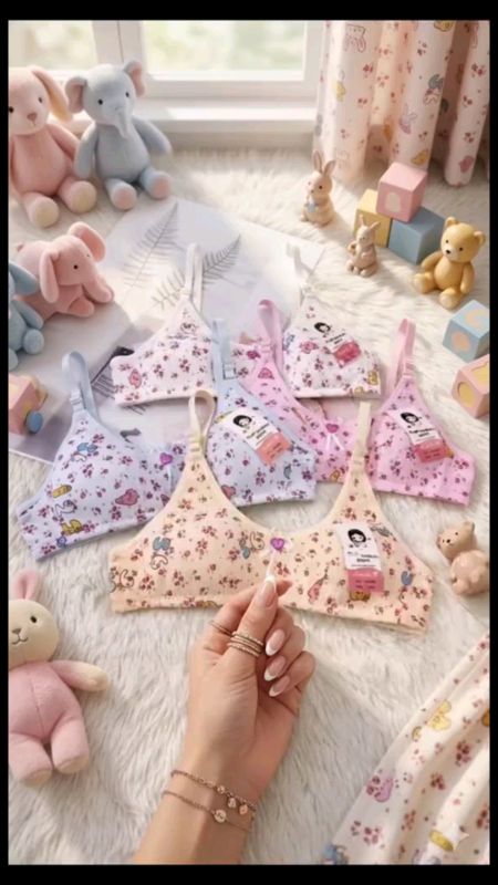 3Pcs Girls Training Bra Cotton Cute Printed Soft Wireless Teenage Bra Comfortable Daily Wear#ShopeePHPaydaySale #FreeCoinsInShopeeVideo #buynow #fyp