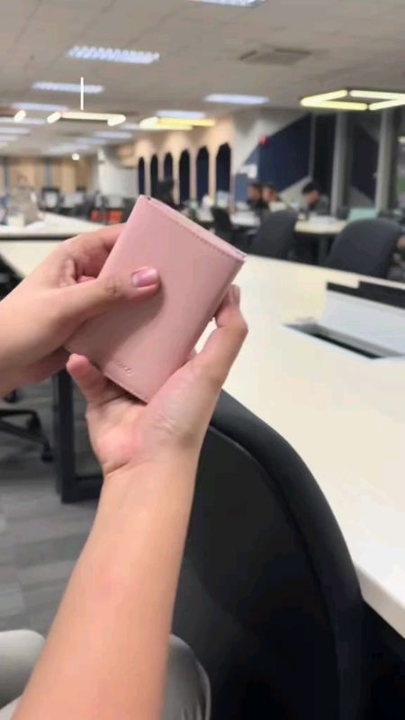 RFID blocking protection men id credit card wallet #checkoutnow #MasMuraSaShopee #freecoinsinshopeevideo #ShopeePHPaydaysale #goodquality #fyp #top