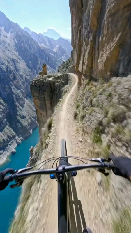 #Vittoria #Grip