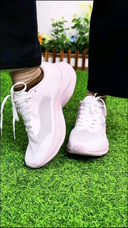 #Xtep maracon 6.0 women running shoes 2D widefoot breathable lightweight #maracon6#women#runningshoes #2Dwidefoot#breathable#LIGHTWEIGHT #fyp#💯✅