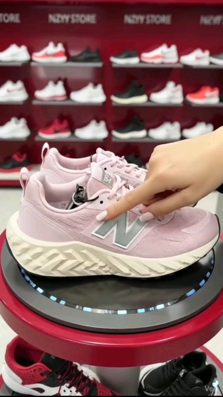 #newbalance rebel v5 womens running shoes #HUGOTSASHOPEE #rebel#fyp#runningshoes #v5 #affordable💯✅ #quality✅ #MasMuraSaShopee #freecoinsInshopeevideo