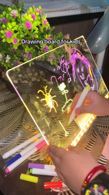 #luminousdrawingboard #magicallight #FreeCoinssaShoppeeVideo #antigadget #masmurasashoppee  #budolfinds