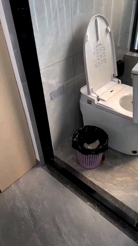 Lakas maka minimalist😍 hindi lang sa kusina pwede rin sa cr at room #trashbin #shopee #finds #trending #trendy #viral #fyp #shopeehaul #fy #shopeeph
