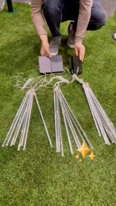 Solar Christmas Meteor Shower Light 🎄🌟 #christmaslight #christmasiscoming #christmas #solar #solarlight  #FreeCoinsInShopeeVideo #shopeefyp