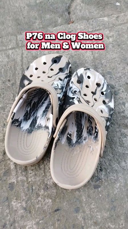 mura na komportable pa suotin. #clogslipper #clog #clogsandals #clogsforadult #clogshoesforwomen #clogshoesformen #clogshoes #clogs #shoppeevideo