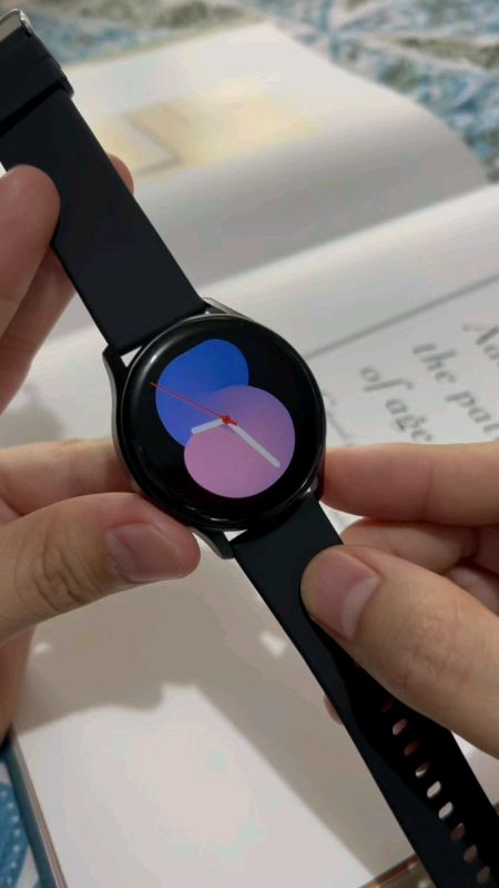 SMART WATCH #christmas #smartwatch #FreeCoinsInShopeeVideo #MasMuraSaShopee #AngDaliDaliSaShopee #ShopeePHPaydaySale #sale #fyi #shopee #trending