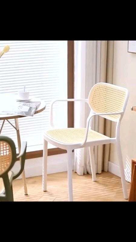 Rattan Chair#chair #plasticchair #FreeCoinsInShopeeVideo #MasMuraSaShopee