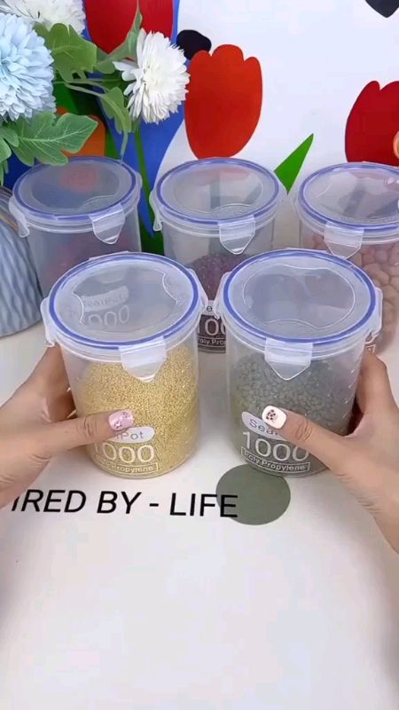 Nipiin Clear Plastic Sealed Food Storage Container Seal Pot Kitchen Cereal Organizer