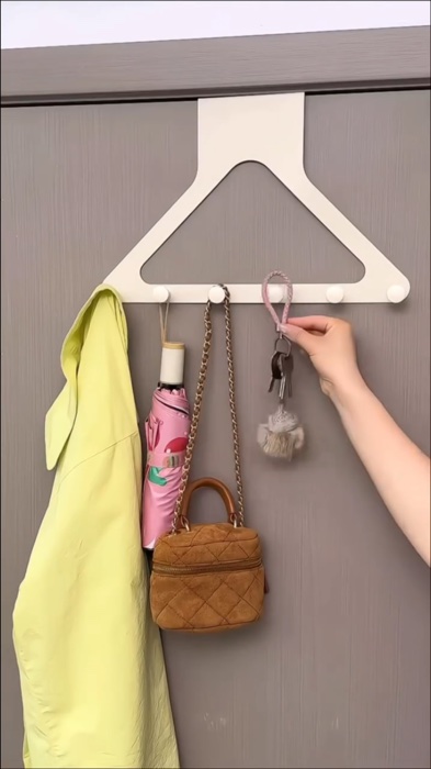 Triangle Door Hook Clothes Hanger Punch-free Powerful Bathroom Rack Storage Artifact #FreeCoinsInShopeeVideo #MasMuraSaShopee #fyp #clotheshook #hook