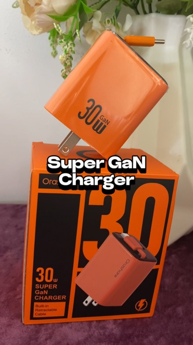 "Sleek, portable, and efficient – introducing the new Orashare CR30 GaN Fast Charger!" #Orashare #NEW #portable #fyi