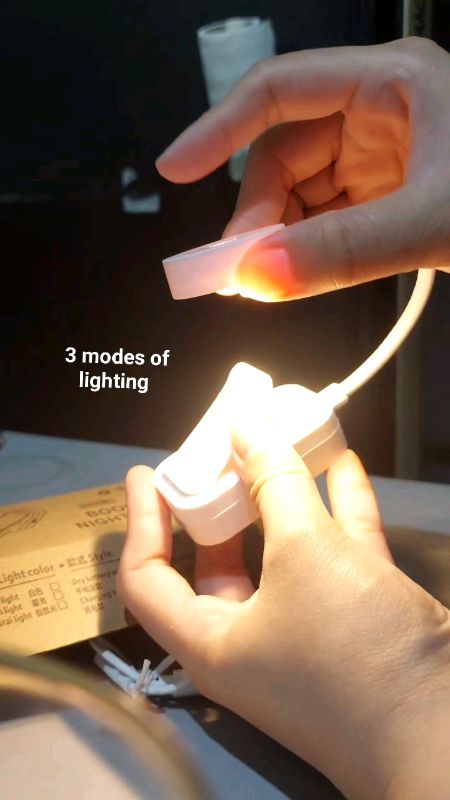 mini clip light for books or working at night #lightclip #booklight #clipbooklight #bookclip #minilight