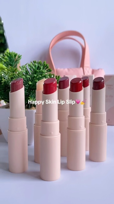 ￼Happy Skin Lip Slip [Weightless Balmy Lip Tint] 3.3 Sale 50% Off #discount #b1t1 #paydaysale #lipoil #lipgloss #lipstick #watertint #lipstain #viral