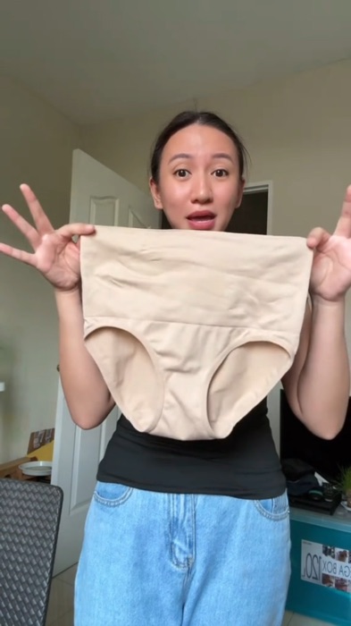 Easy peasy hide your puson, bilbil or mom pooch! #herah #sayherah #herahinnerwear #compression #underwear #bra #seamless #girdle #waisttrainer