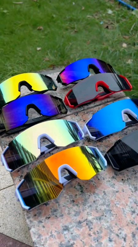 Oversized Frame UV400 Sports Sunglasses for Cycling #cyclingglasses #fyp #foryou #commsxtra #shopeefreecoins #MasMuraSaShopee #fypp #shopeeaffiliate