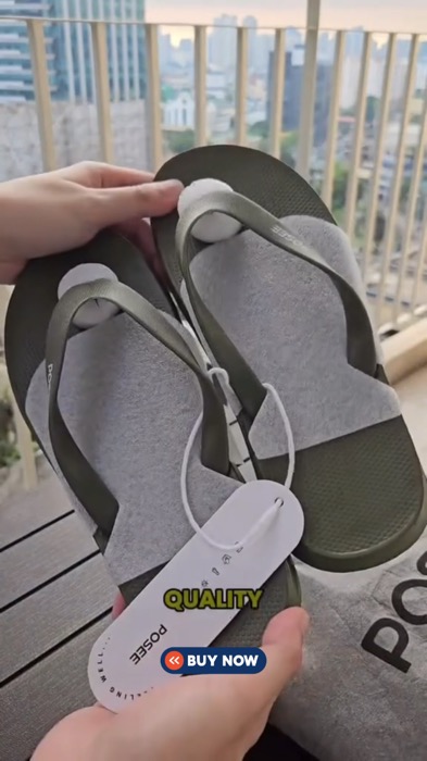 Indoor Outdoor Flip Flop Slippers for Men Women #flipflopslipper #indoorslipper #outdoorslipper #beachslipper #unisexslipper #shopeeVideo