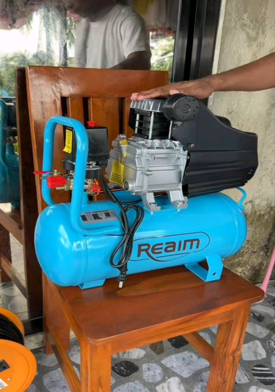 grabe ganda nito lakas ng pressure ng hangin #reaim #aircompressor #compressor #heavydutyaircompressor #50literaircompressor #Viral #trending #foryou