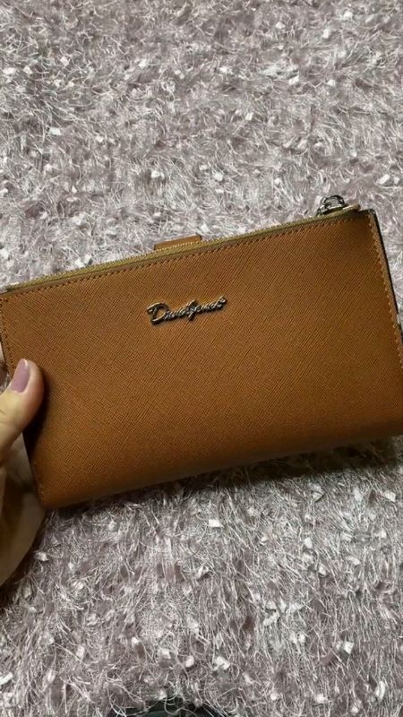 David Jones Paris  Minimalist Wallet For Woman 2023 Fashion Collection#MasMuraSaShopee #FreeCoinsInShopeeVideo #Checkout