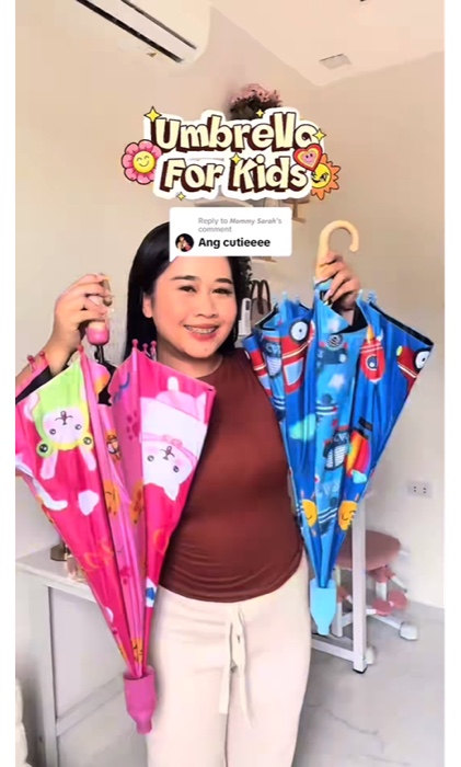 Kids umbrella with protection cover, perfect for safe from rain and sunny days! #MasMuraSaShopee #ShopeePHPaydaySales #FreeCoinsInShopeeVideos